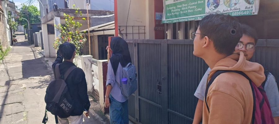 Kegiatan_ Survey titik lokasi pemasangan mesin kamera (berlokasi di RW13 Sekeloa) (1)